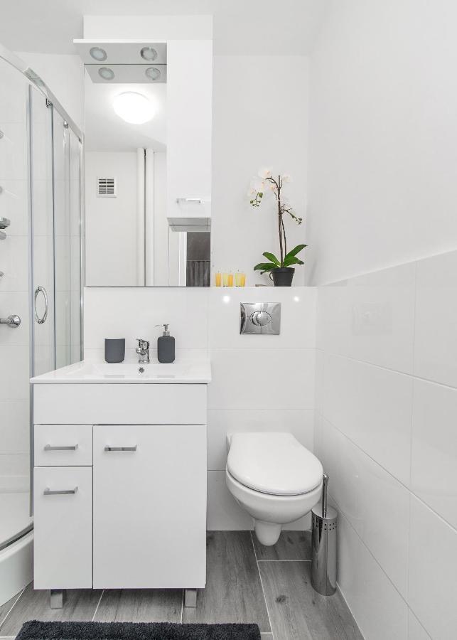Central Apartments Grzybowska วอร์ซอ ภายนอก รูปภาพ