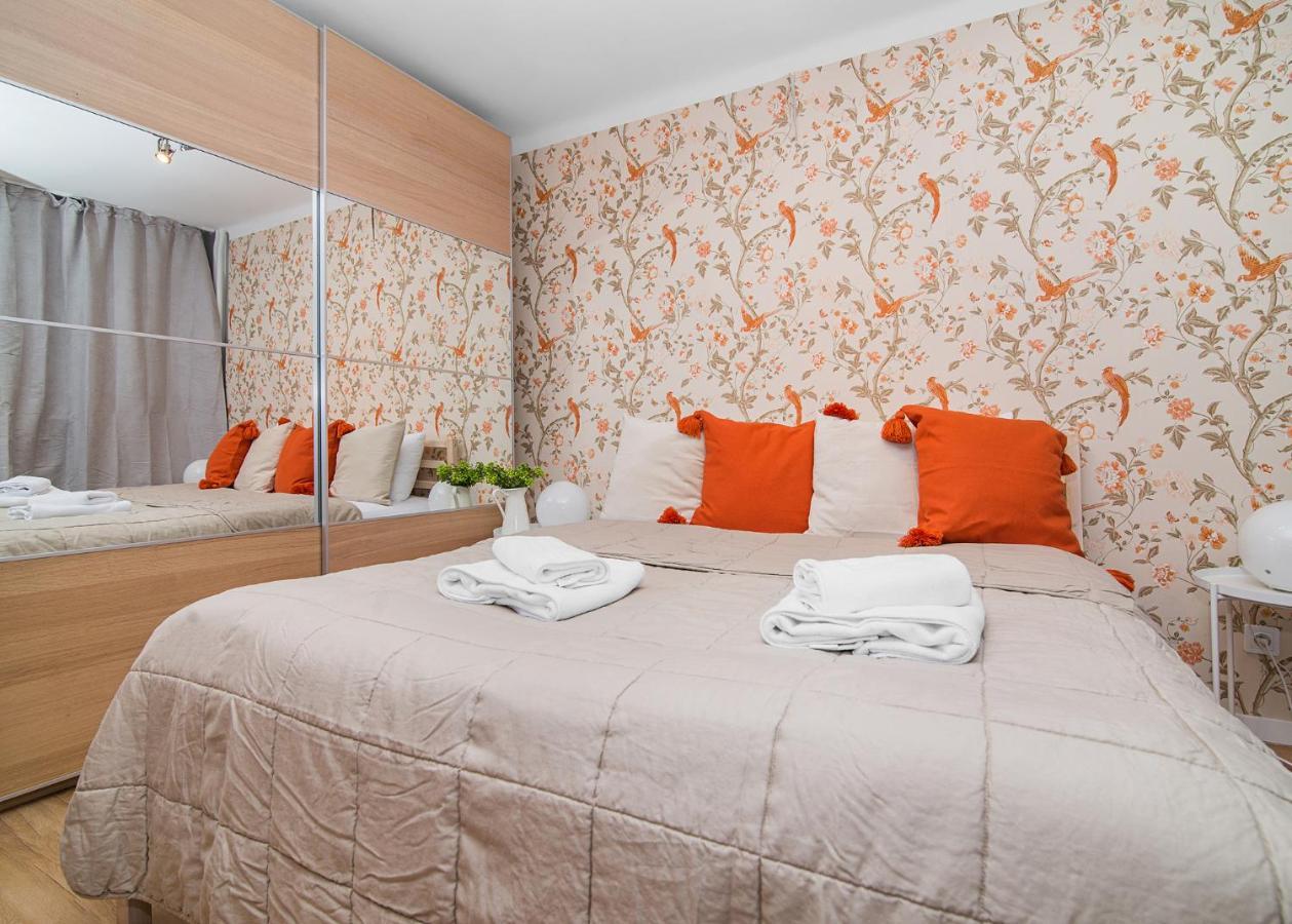 Central Apartments Grzybowska วอร์ซอ ภายนอก รูปภาพ